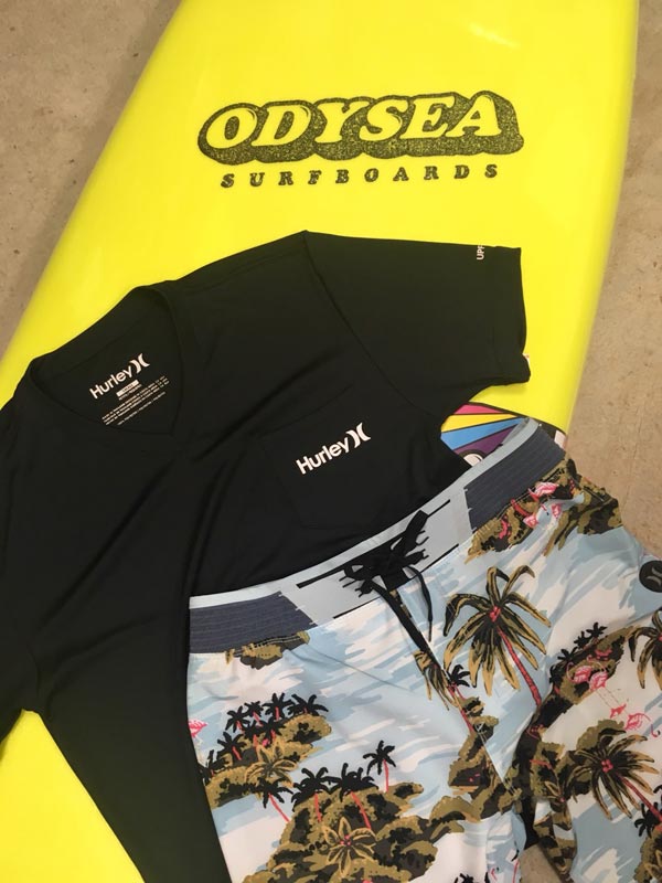 hicchibastore's tweet image. 水温も上がってボードショーツとラッシュで入れる水温になってきましたょ〜(๑′ᴗ‵๑)♪
夏休み🌻🌈に、家族やカップルで楽しめちゃうソフトボードはオススメ☻*･:*+.
アイテムを揃えて夏の海を楽しんじゃってください( ´ ▽ ` )ﾉ

#catchsurf #Hurley #海パン