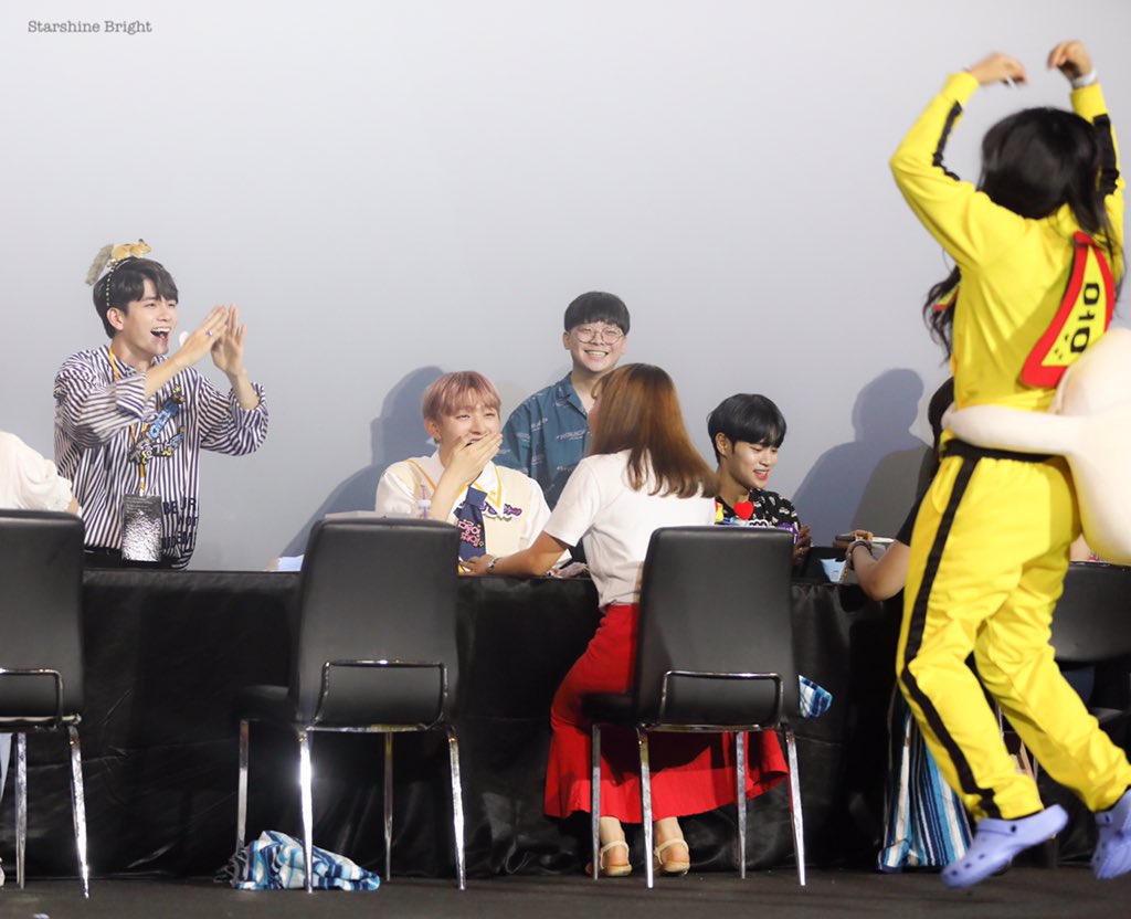 ` แม่น้องอูจิน ● ㅅ ● ↺ tweet media