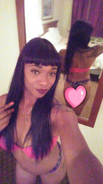 notshyyylive's tweet photo. #NotshyyyLive #cammodels #phoneoperator https://t.co/Q1UC4m1v9K