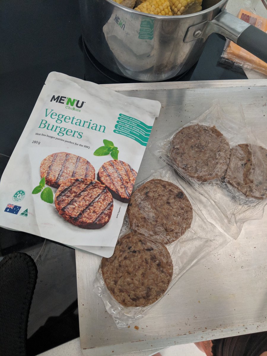 Alexandra892's tweet photo. Come on @ALDIAustralia. Organic looking packaging hiding unecessary layers of plastic?! :( https://t.co/s3CSEhHXAQ