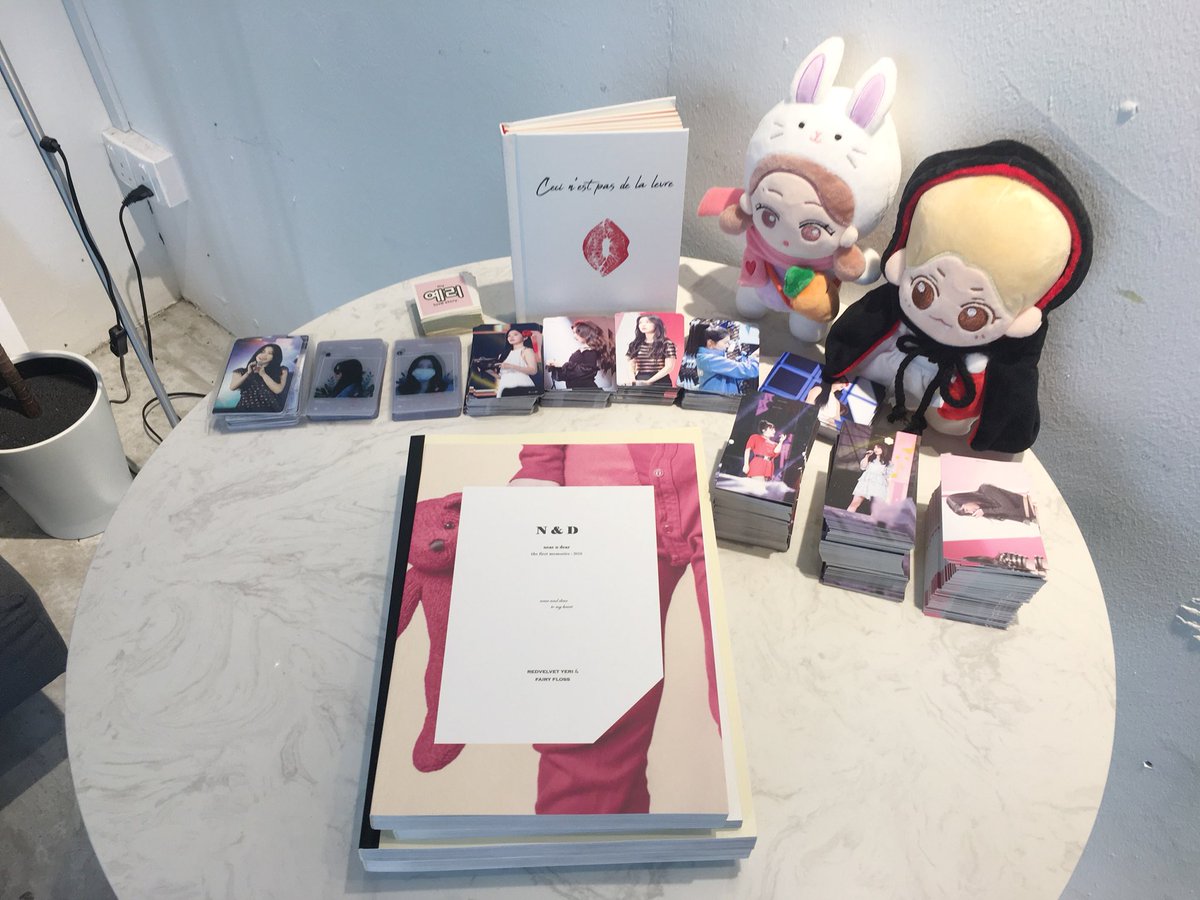 REDNATIONSG's tweet photo. Tag us and include the hashtags when tweeting about our event as you might have a chance to win some prizes! 

@REDNATIONSG #PPALGANMATCAFE #4YearsWithRedVelvet #레드벨벳_4주년_대땡큐 https://t.co/SJ91Ga4nr5