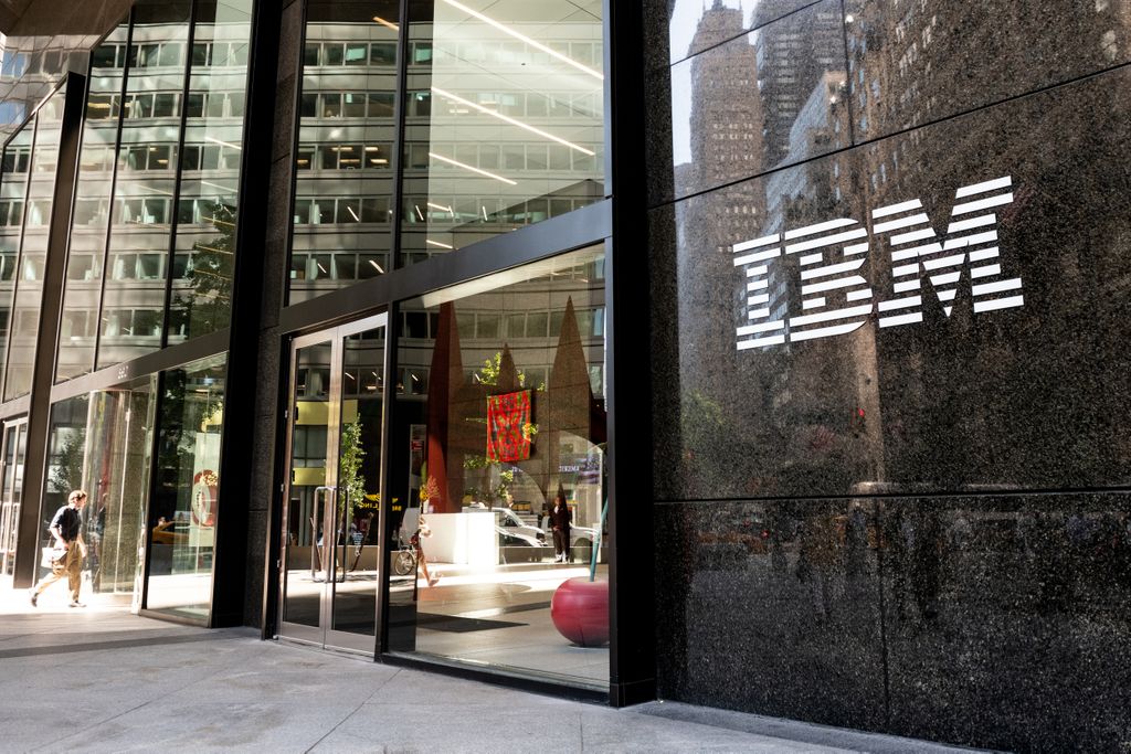 📢📢 Banking Giants sign up for trial blockchain project reflects positivity for crypto market  🔥🔥 GigTricks achieved 112% of its soft cap
Read the full story here: buff.ly/2v6b7Ot
#ICO #Blockchain #Crypto #GigBitToken #GigTricksICO #Freelancer #Entrepreneurship