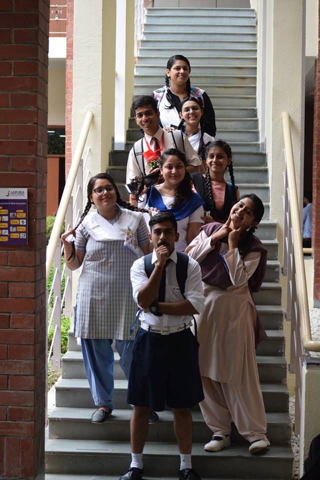 Jaipuria_Inst's tweet photo. #Day1 #FreshersWeek #BacchaDay #RelivingChildhood #BackToSchool #MRCIndore #JaipuriaIndore #JaipuriaInstituteofManagement #BEaJaipurian #WEareJaipurians https://t.co/MGxR9GfsJv