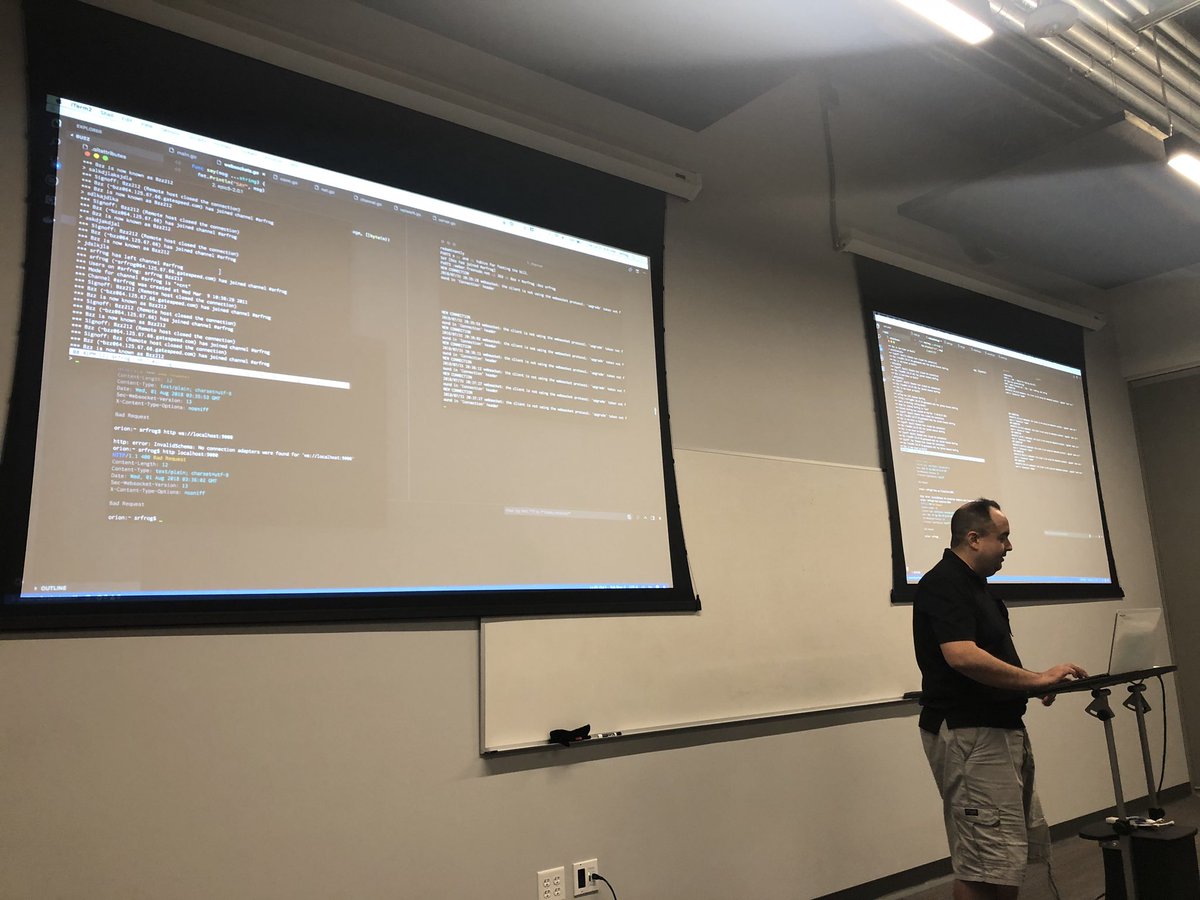 golangPhoenix's tweet image. Gus and Christian presenting their projects. #golang @galvanize #golangphoenix