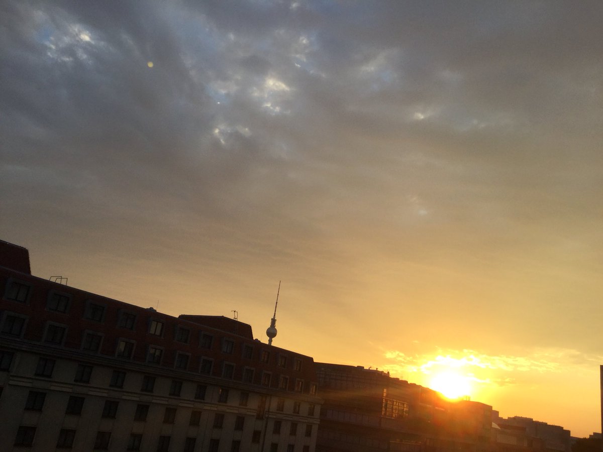 Guten Morgen, Welt
Es wird wieder heiß!