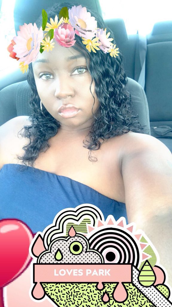 Pooh81Editon's tweet photo. The famous #flowerFilter #snapchat tender_touch https://t.co/egplBaiNl6