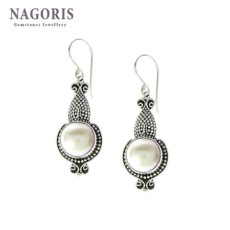 nagorisjaipur's tweet photo. #latest #collection #of #Silver #Precious #semi-#precious #Gemstone #Jewellery #earrings 
https://t.co/cTGy4wM2ih
+91-9001553444
Email :- nagorisgem@gmail.com https://t.co/yRVcU81hNt