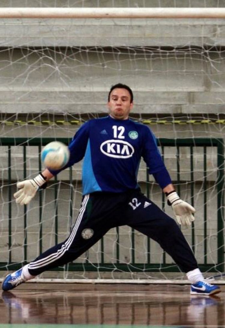 Erickfutsal's tweet photo. 4.2 amigoooooo... 😉🙏🏻🙏🏻 gratidão sempre!! 🎂👏🏻🎉 https://t.co/tKZxC9CTaP
