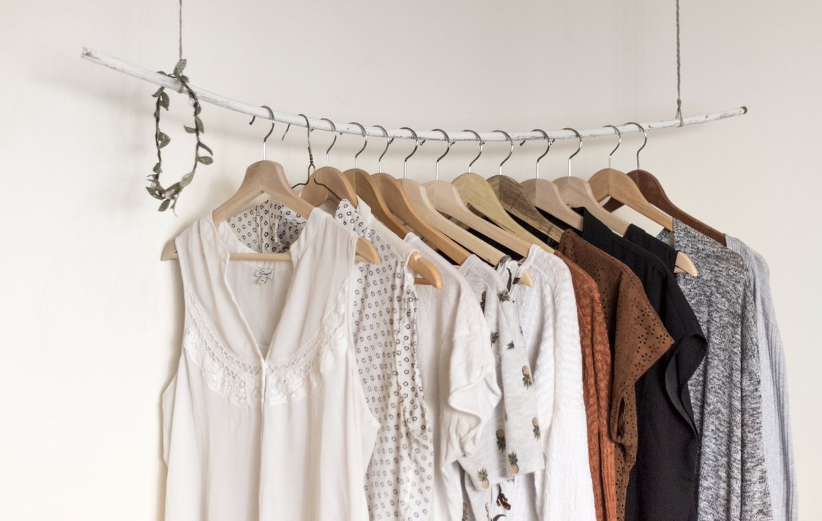 donostiamoda's tweet photo. San Sebastián cuenta con cerca de mil compañías en el ámbito moda, de las cuales 126 son empresas industriales: diseñadores, firmas, empresas de confección o formación especializada.
#moda #modadonostia #donostiamoda #donostia #sansebastian #madeinsansebastian #clustermoda https://t.co/PW8UwK8Yc8