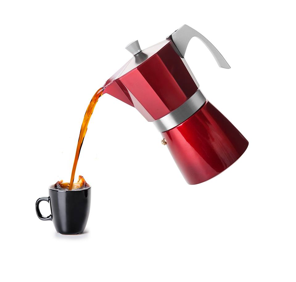 IBILIMENAJE's tweet photo. Cafeteras #Evva Red, Black y Golden. ❤️☕.
De #aluminio fundido, #fullinduction. Máxima eficiencia energética en placas de inducción. Pesadas y resistentes, asa desmontable, interior pulido y junta de silicona. La de 6 tazas, se convierte en de 3 tazas. https://t.co/meRIk7Tcx8 https://t.co/Ei6u962pyM