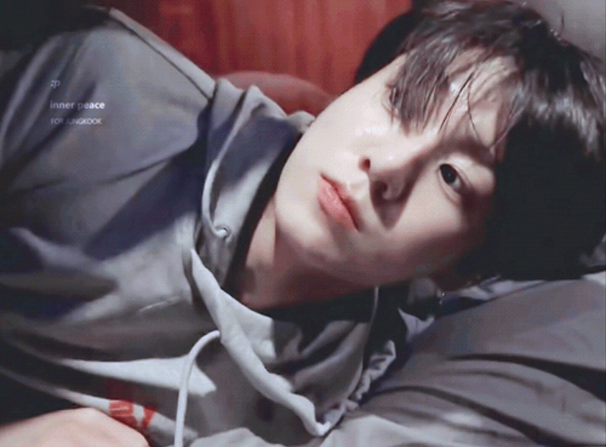 luv :)​​ 𝘑𝘒 | 🐰🌙 tweet media