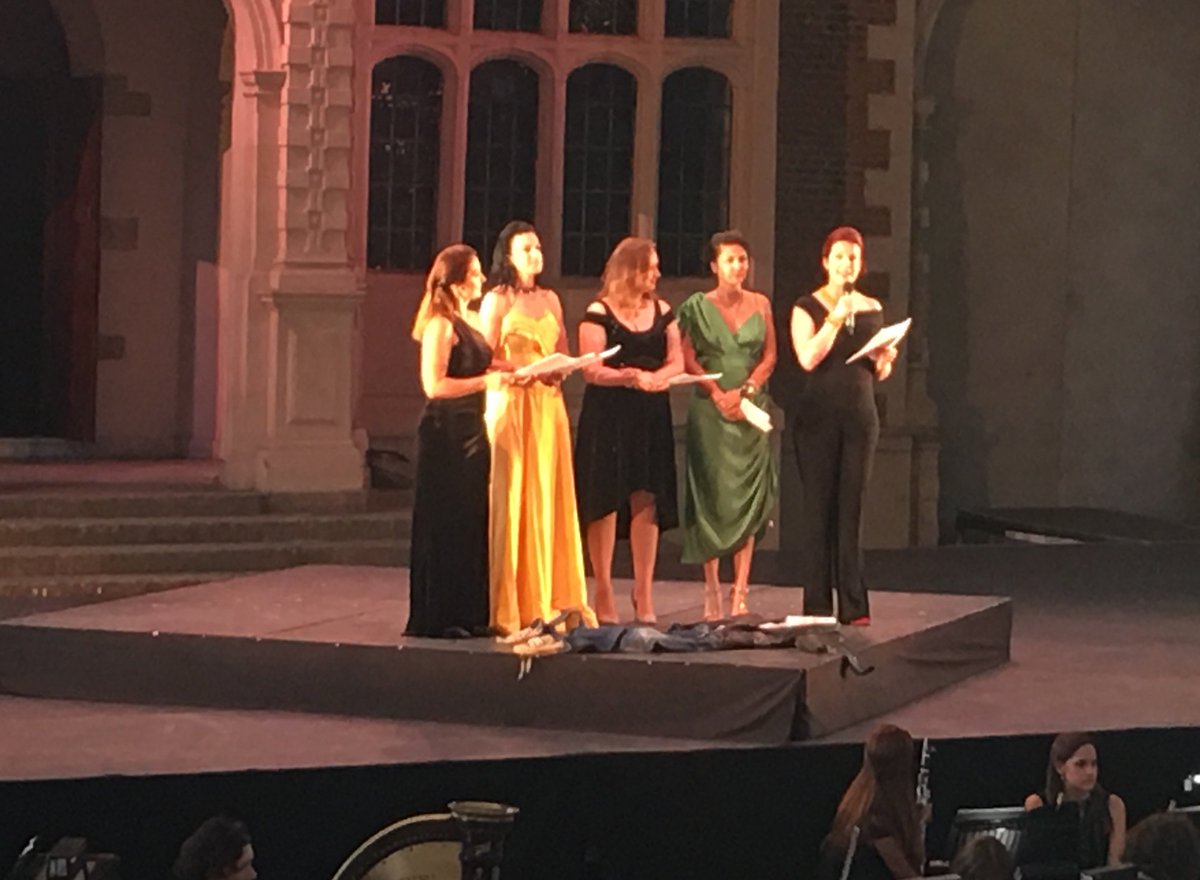 auditionoracle's tweet photo. Still reflecting on last nights wonderful SWAP'ra gala. What an incredible line up of operatic talent. #SWAPraGalaOHP #OHP2018 #womeninopera
Find out how you can support women and parents in the industry here -> https://t.co/reMVbgIN3N https://t.co/Gh47SAaGzc