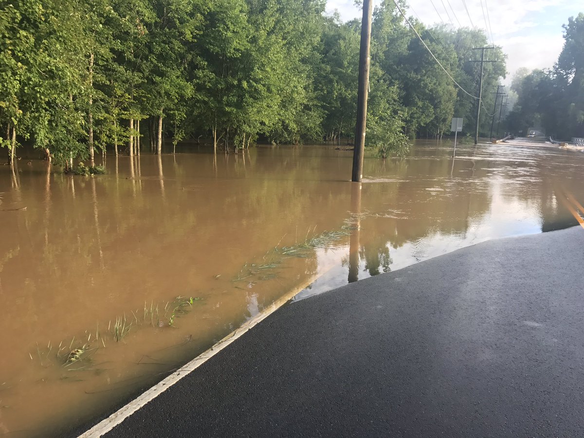 Marcella Robertson on Twitter "FLOODING Hunter Mill Road is closed