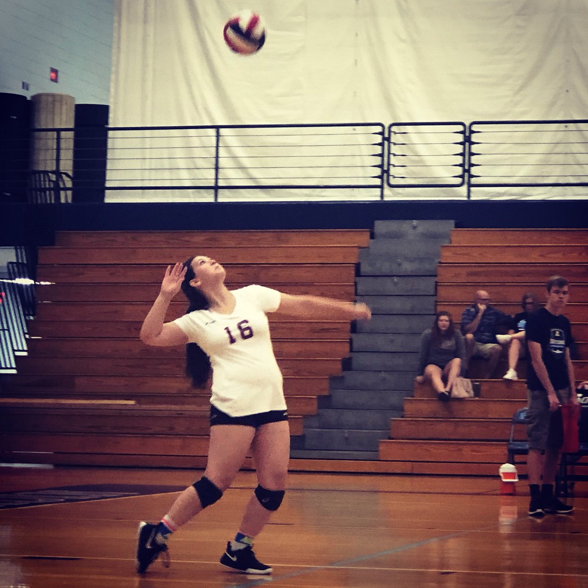 jho35's tweet photo. Emilyβs first JV game as a high schooler. So excited for her future! #goballard #volleyballislife https://t.co/y7kiL06tn8