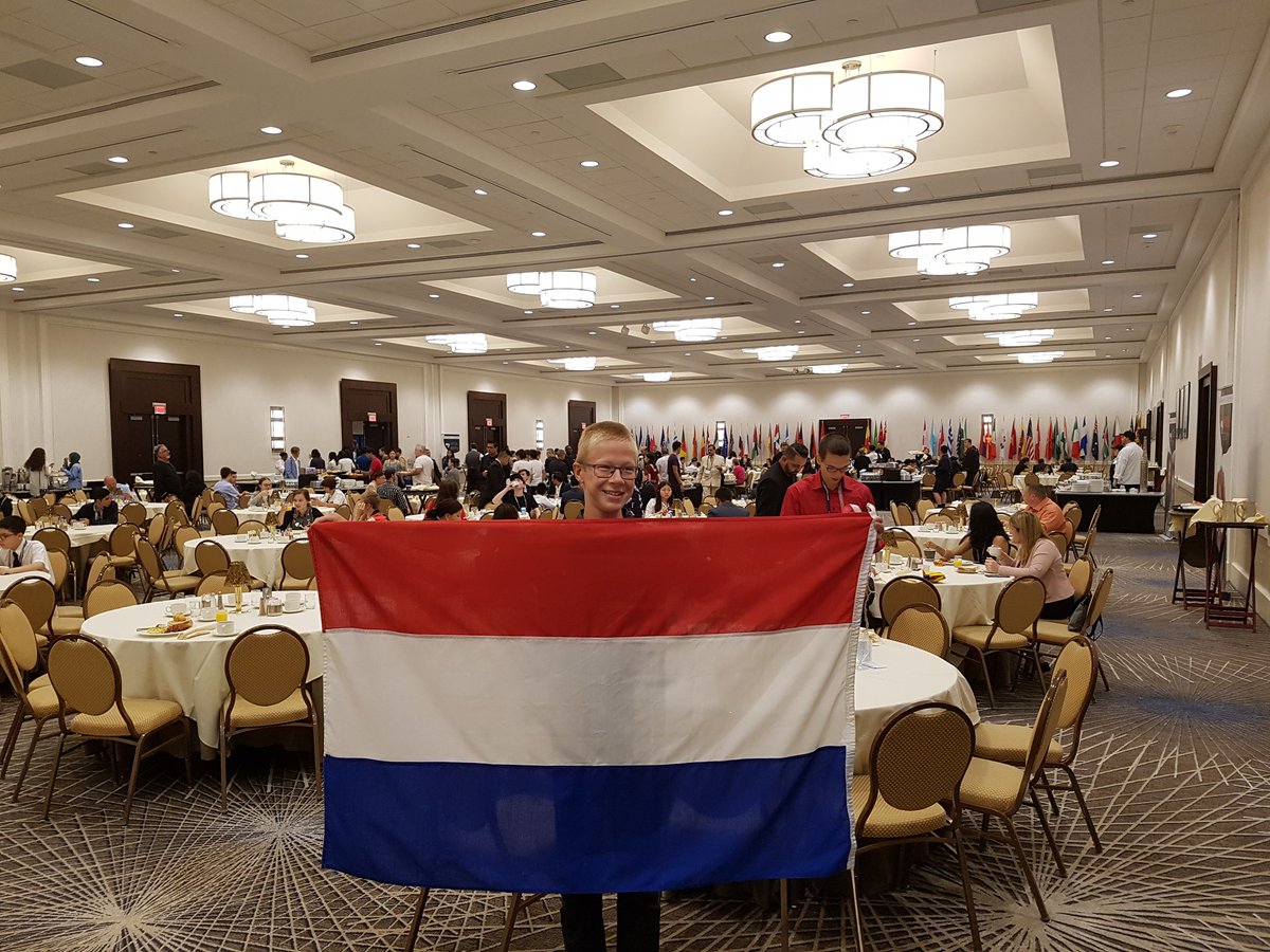 vanrijsinge's tweet image. #moswc #driestarcollege Jan den Hertog attending moswc. Within two hours we'll know if he is the best of the world. Follow it live on certiport.com/GPS