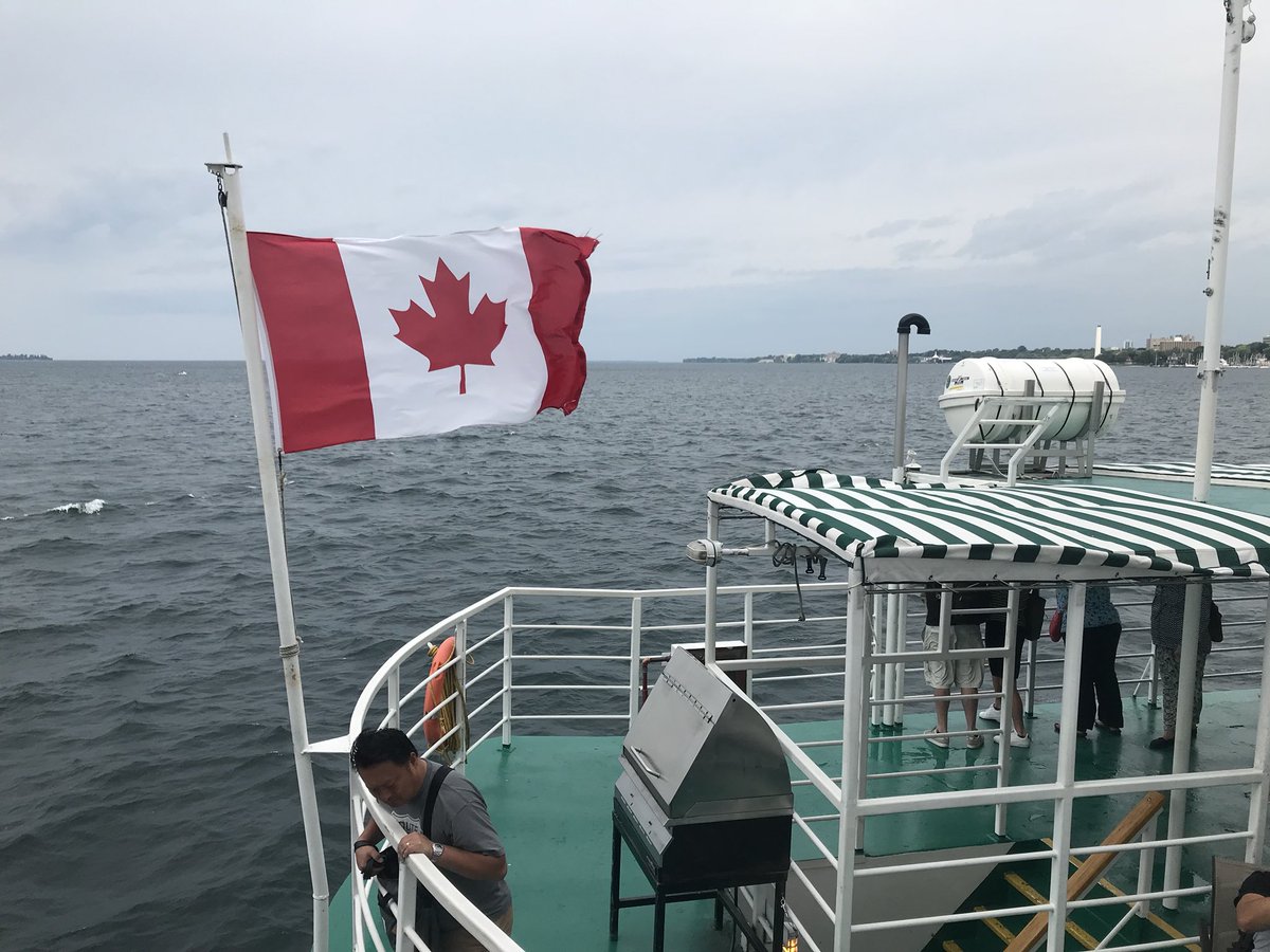VictoryCruise's tweet photo. Good morning Kingston! #SailingWithVictoryII #Canada #Victoryll https://t.co/fyRSDYAif6