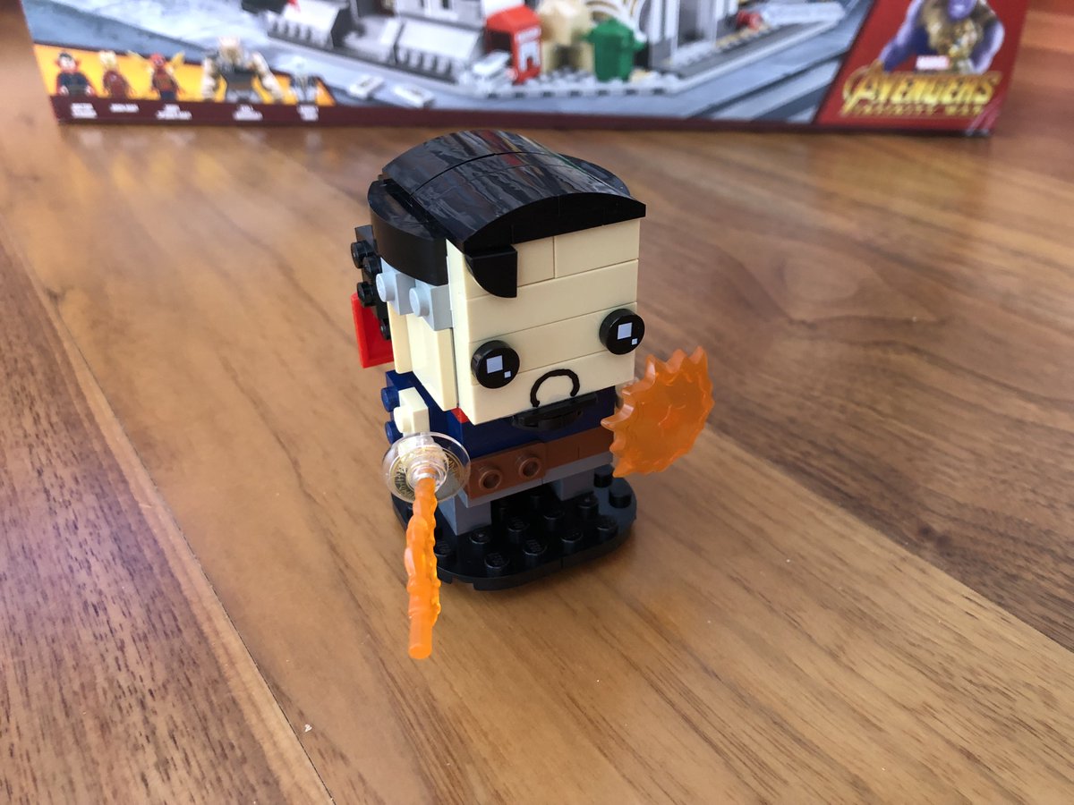 Thomie_ch's tweet photo. I used my new @LEGO_Group #Brickheadz #GoBrickMe set to build #DoctorStrange! Most of the @Avengers got their own sets and I certainly hope that there will be one with him soon! (Apart from the SDCC one that matched the comics, not #BenedictCumberbatch's films.) @matthew__ashton https://t.co/64KehfR4sQ