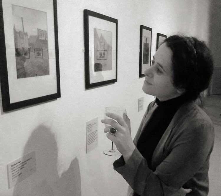 ogteatersweden's tweet photo. fourth cast member: this is greta - our sweet cannoli, our wise, RIPE tuscan vineyard, our espresso standing up in the mornings 🇮🇹. she is playing the mysterious, enigmatic, power pantsuit gameshow host. come and see her get her creep on, 21st-25th august! @ggretchenapril https://t.co/Fl6TEJX4tq
