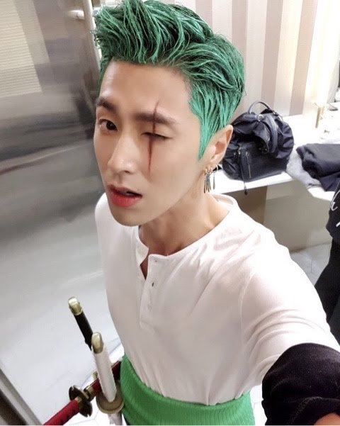 chuchukids's tweet photo. ワンピースしか浮かばない…
#東方神起_Road
#TOMORROW
#DOROP
#InADifferentLife https://t.co/5ne9EZsDq1