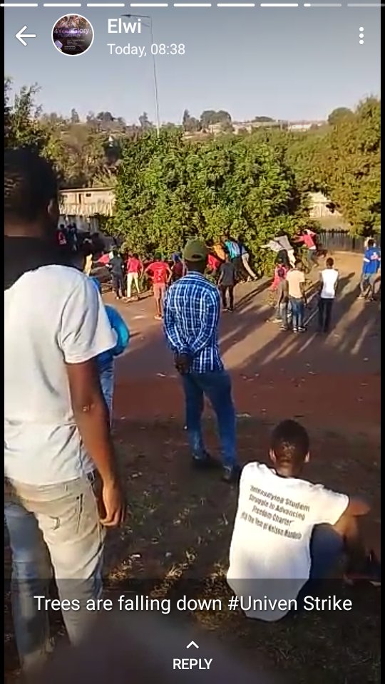 Marndie1's tweet photo. #225Reloaded @myNSFAS @MyVenda @NetshiheniM ngoho University yashu ya vhudi-vhudi i khou tshinyiwa nga tshanda nguvhoni na vhurangapha hu songo fanelwaho. Venda hu khou itea mini? Ho thoma VBS zwino ndi Univen https://t.co/2nwwwpBkGE