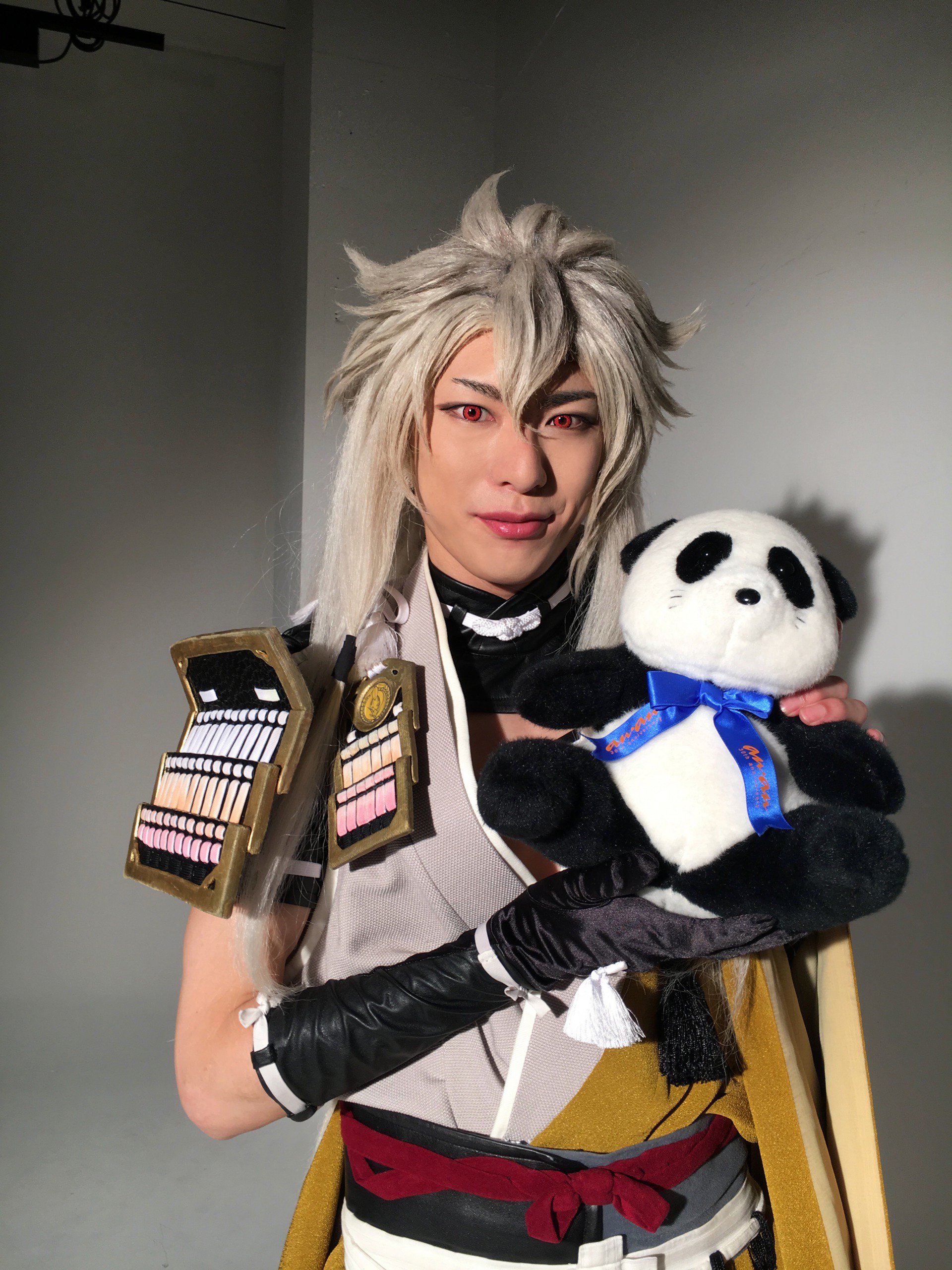 刀剣乱舞ミュージカル 小狐丸 北園涼 アクリルスタンド 缶バッジ まとめ 刀剣乱舞ミュージカル 小狐丸 北園涼 アクリルスタンド 缶バッジ