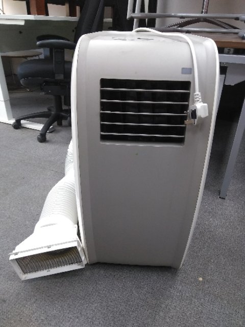 'Cause it's hot in the city, hot in the city at night - keep cool and turn #airconditioning on! Avbl alliedofficefurniture.co.uk #B2B #GodalmingHour #LeicesterHour #WokingHour #MidlandsHour #CentralHour #ShropshireHour