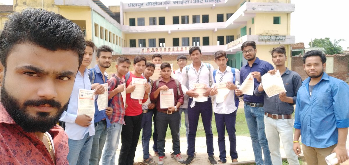 Pushpen37031367's tweet photo. Sharing #SelfieWithCampus at vansthali siksha niketan in RJ - Jaipur. #ABVP | Join the movement | Download app - https://t.co/QuTMB6lzpO
#abvp_jaipur_prant https://t.co/BLCROtdG9v