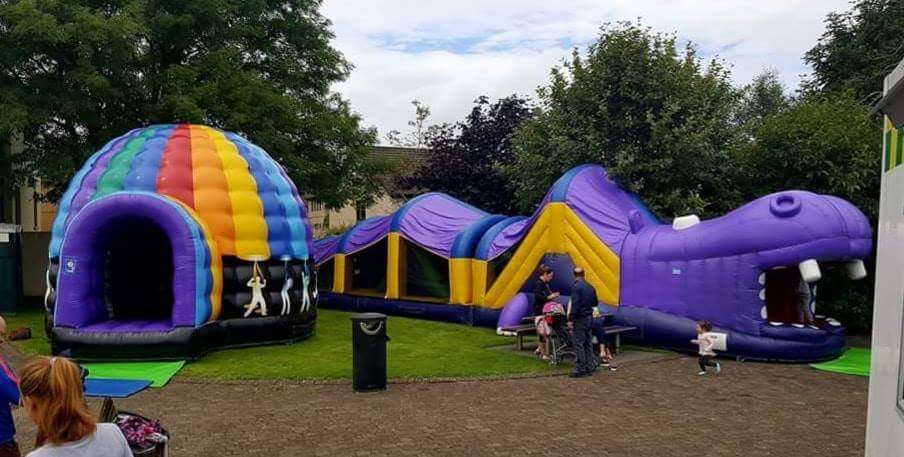 BallisodareUtd's tweet photo. Ballisodare United Family Fun Day takes place this coming Sunday 5th August. 

We'll have bouncy castles, face painting, music, sweet cart and more fun games!!!

Great day out for all the family from 1pm onwards in the Ball Alley, Ballisodare. 

🎡🍬🎪🎨🍧🍭🐥 https://t.co/CQcvKx2eDQ