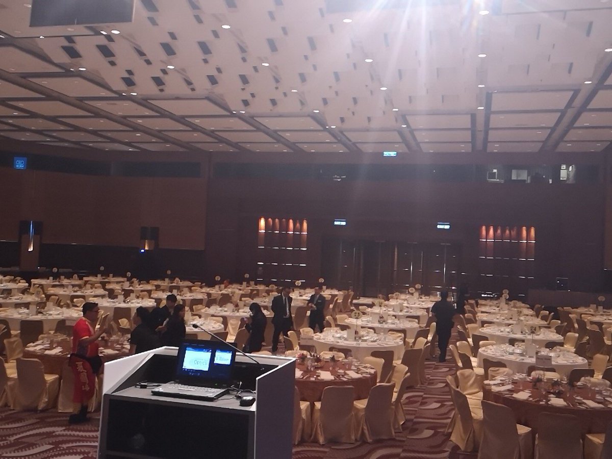 cleopr2018's tweet photo. All set for the Banquet tonight! https://t.co/7xaiEv9tLK