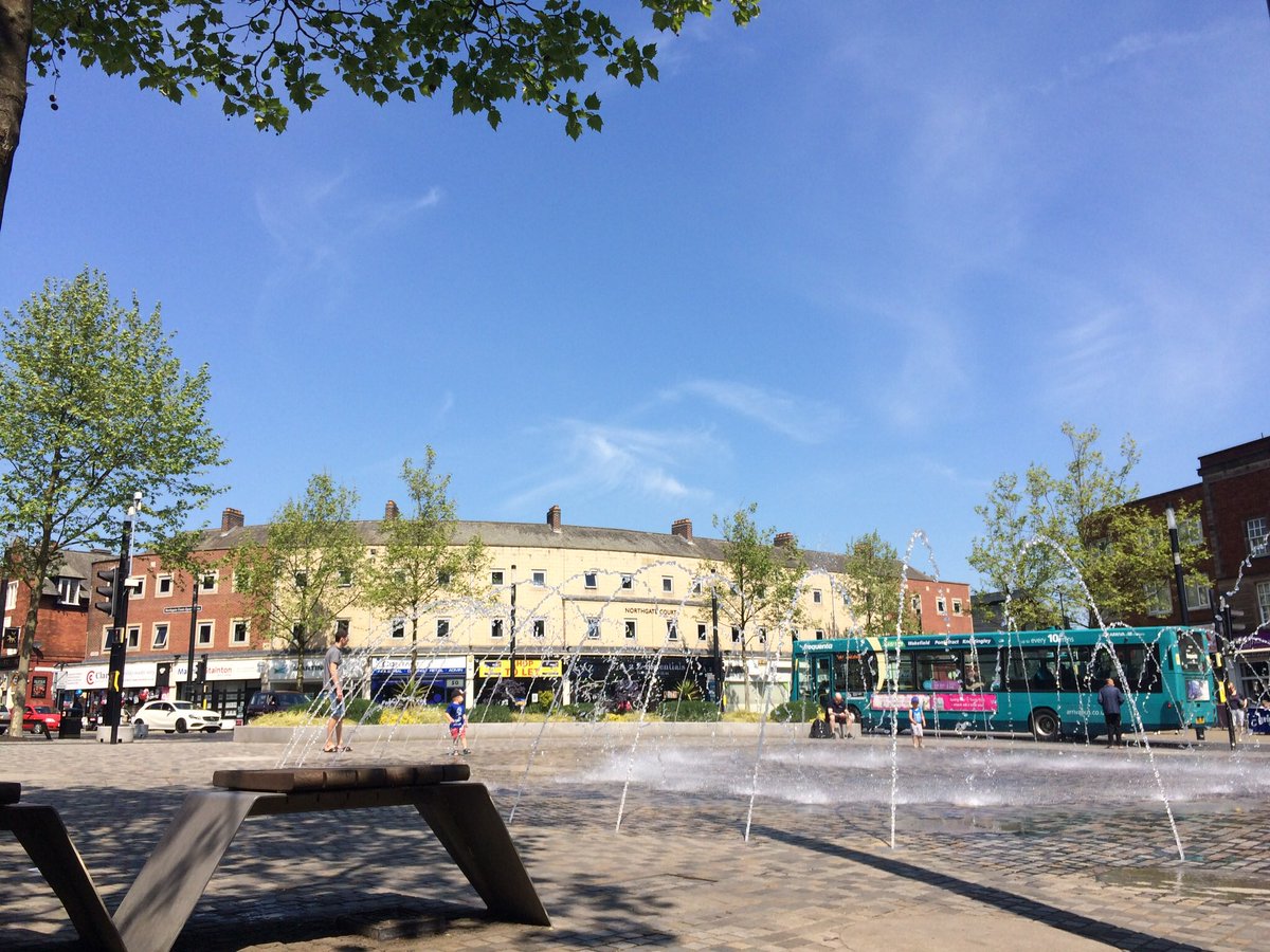 WakefieldBID's tweet image. Happy Yorkshire Day from sunny Wakey!
#YorkshireYorkshireYorkshire