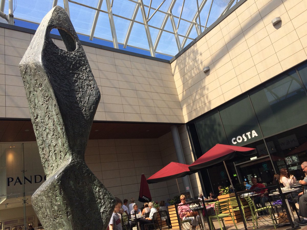 WakefieldBID's tweet image. Happy Yorkshire Day from sunny Wakey!
#YorkshireYorkshireYorkshire