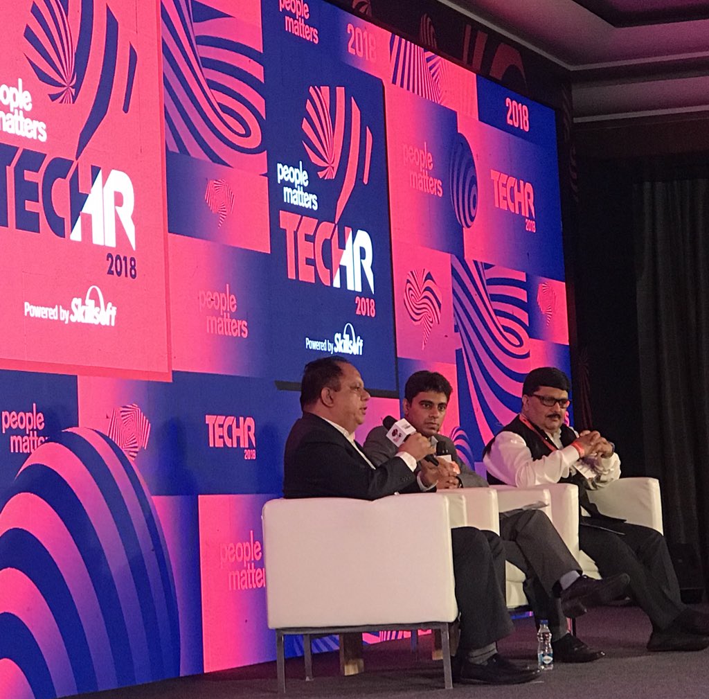 ZiniaFernandes's tweet photo. “The best time to volunteer was yesterday” ~~ VijaySethi, HeromotorCorp #word #WednesdayWisdom #TechHR18 #LetsTalk https://t.co/IuLwrlfF2Y