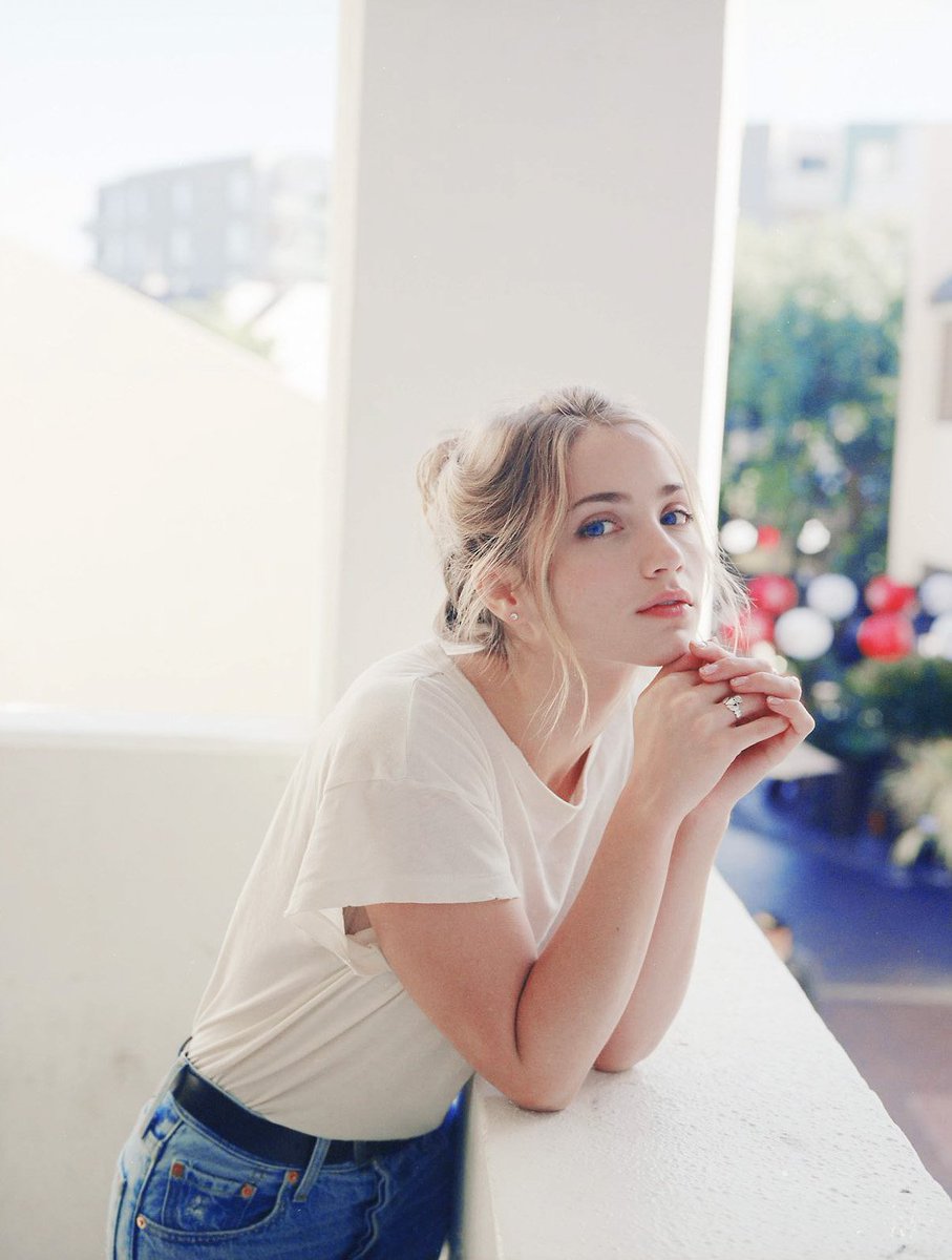 FindMyWayBxck's tweet image. I had so much 𝒇𝒊𝒓𝒆 𝒊𝒏 𝒎𝒆, and so many plans.

¿Me ayudaríais con un RT? ¡Gracias!