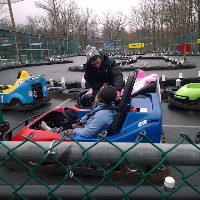 OnicaCupido's tweet image. I confess. I don&apos;t know how to drive. Sorta. I can drive a go-kart. But it&apos;s time I learned how to really drive. A real car.
.
WHAT DO YOU WANT TO LEARN TO DO?
.
.
.

#tmfblog #goals #driving #gokarts #learntodrive #nottooold ift.tt/2OxlRxf