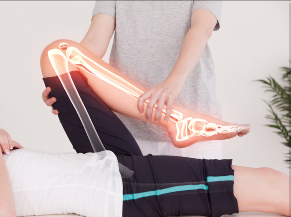 cursofisiodep's tweet image. Hoy en día no se concibe la formación post-universitaria sin un alto grado de especificidad. En la formación en Zaragoza se encontrará 1 programa basado en evidencia científica y aplicabilidad clínica con profesores expertos en la fisioterapia deportiva! cursofisioterapiadeportiva.es