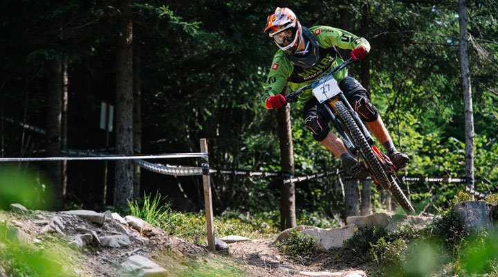 mtbsi's tweet photo. Fotogalerija #UniorDHCup #BikeandfunparkCerkno @CerknoResort
πΈ Miha Skrt
https://t.co/M3NYzkvBjL https://t.co/GqB9WAwmNy