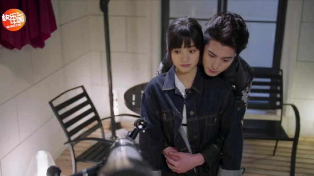 RealChrisBower's tweet photo. I love hugging you from behind and feeling you close to me. 💞

#王鹤棣 #DylanWang #沈月
#ShenYue #MeteorGarden2018
#MeteorGardenOnABSCBN https://t.co/Wk64pl4Hqc