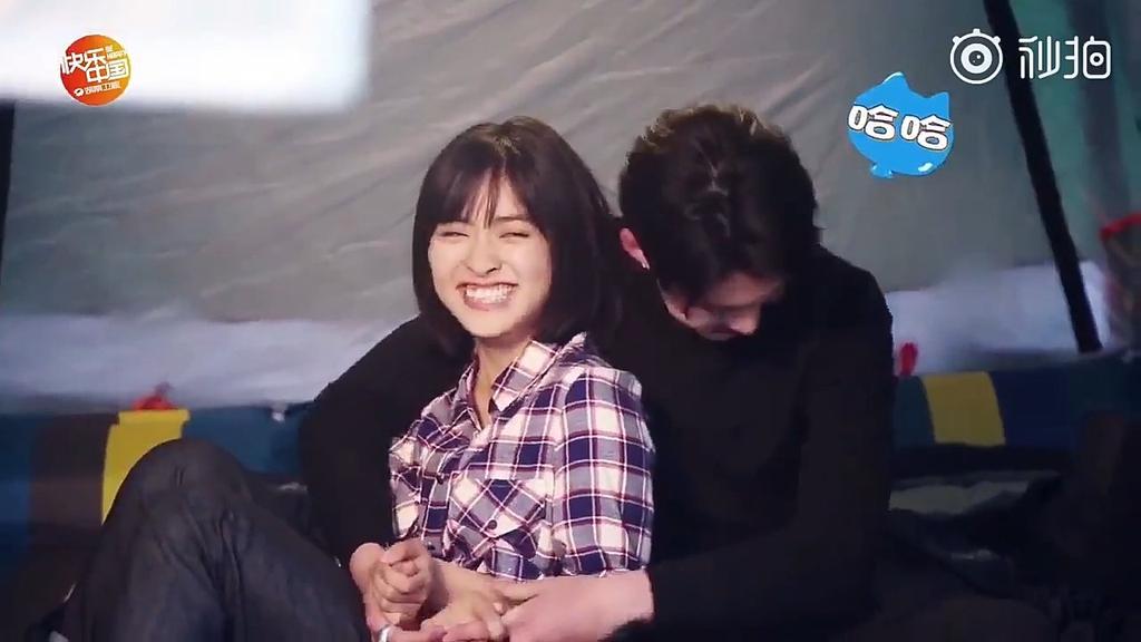 RealChrisBower's tweet photo. I love hugging you from behind and feeling you close to me. 💞

#王鹤棣 #DylanWang #沈月
#ShenYue #MeteorGarden2018
#MeteorGardenOnABSCBN https://t.co/Wk64pl4Hqc