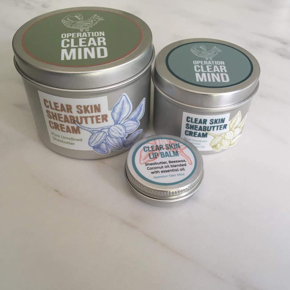 ClearMindShop's tweet photo. https://t.co/2Ijtj2PjxF 

De Clearmind #sheabutter is vernieuwd en vanaf NU te koop: een potje 200 ml pure sheabutter 9,95. 100 ml #sheabuttercreme verrijkt met #Argan olie 12,95. Nieuw, nu  ook #lippenbalsem: 2,95! #puur #goeddoel #ghana #huidcreme

Delen mag, graag zelfs! https://t.co/m6S86flxv8