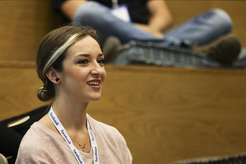 KocMezunlari's tweet image. Hemşirelik Fakültesi’nden 2007’de mezun olan Hanife Ebru Dönmez ve 2011’de mezun olan Gizem Tokça’nın yolları Kanser Savaşçıları Derneği ile kesişmiş.
Haberin devamı için tıklayın:
mezun.ku.edu.tr/haberler/mezun…
#KUMED #MezunlardanHaberler