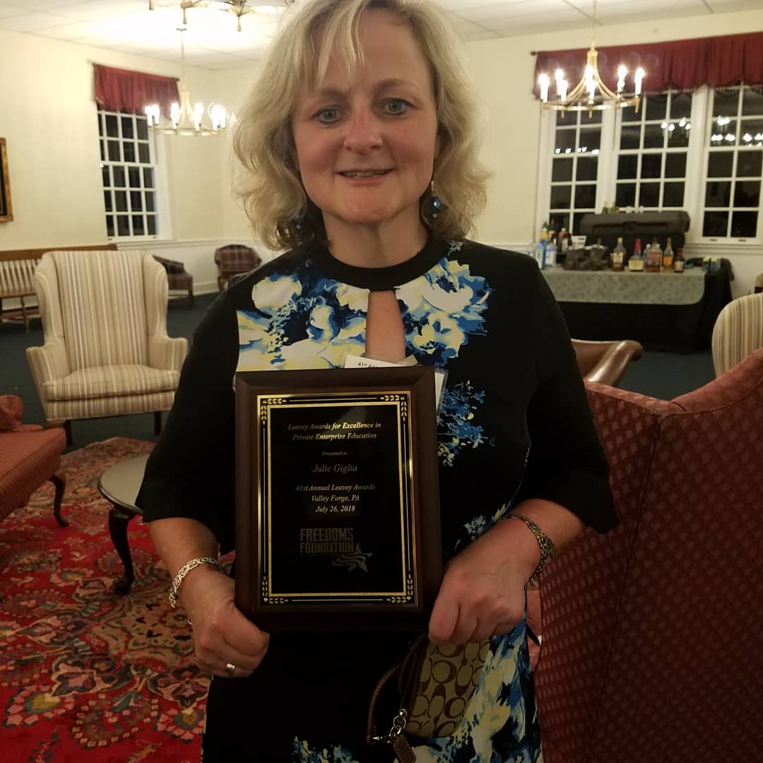 julegig's tweet photo. Thanks to Whitman-Hanson administration and Freedoms Foundation for supporting me in obtaining this prestigious Leavey Award! #grateful @FFVF @DrCSJones @WH_Super https://t.co/MRomn9zGtg
