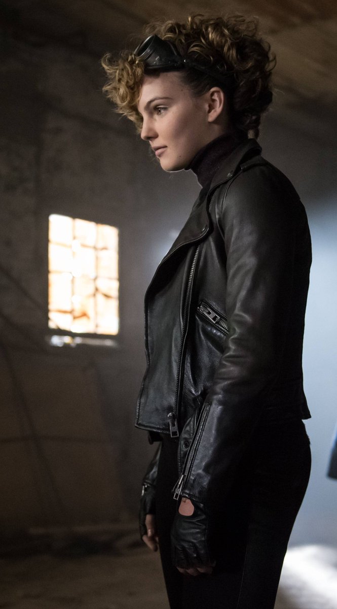 Gotham_Kitty's tweet image. It's a Cat's life