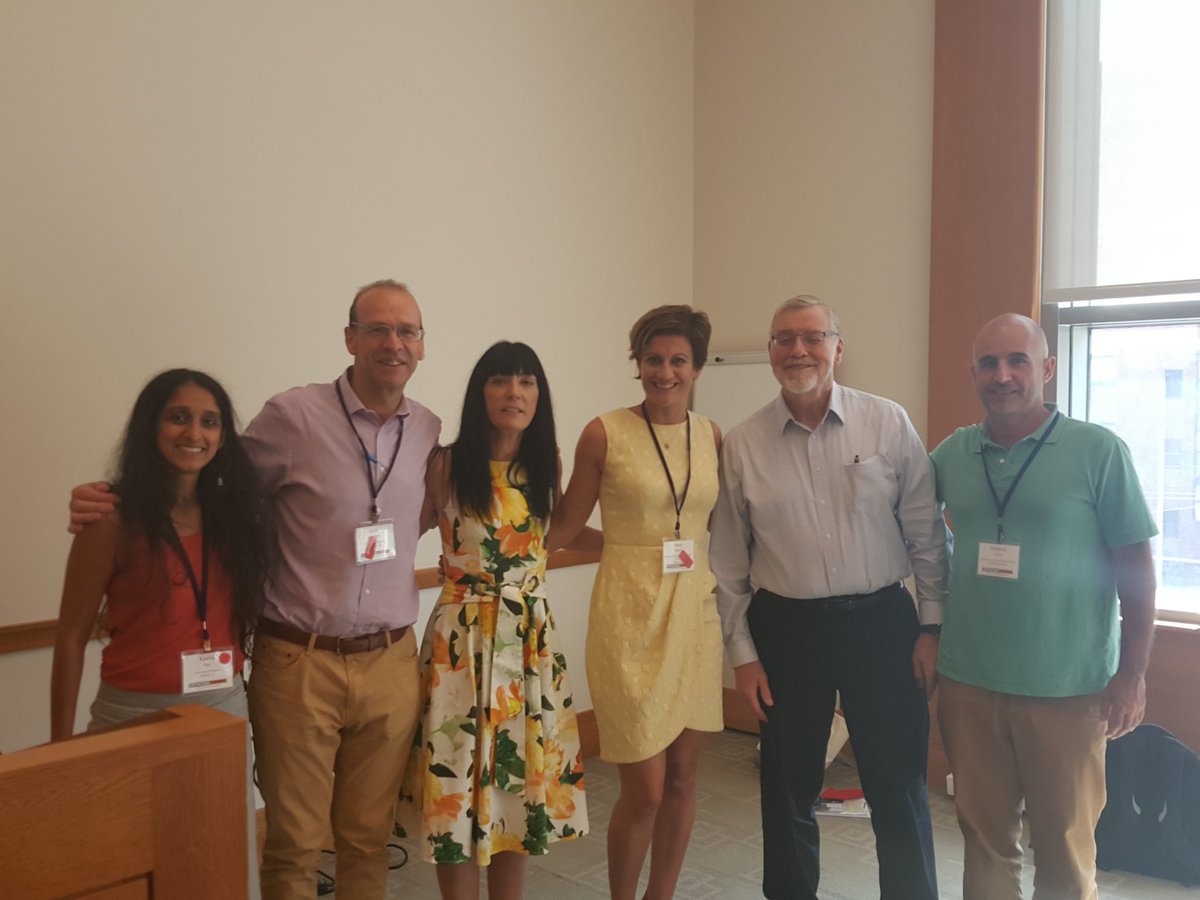 Here is the INTERNATIONAL  UDL family - great session on our international UDL journey in HE. @bracknowledge <a href="/KatieNovakUDL/">Katie Novak</a> @FFovet Kavita Rao, Richard Jackson #UDLPower <a href="/CAST_UDL/">CAST</a> <a href="/dmuleicester/">dmuleicester</a>