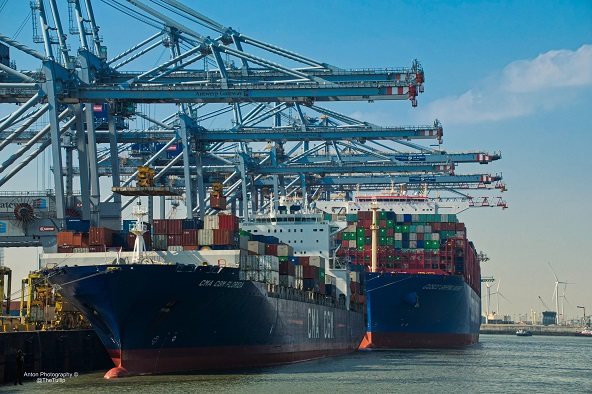 RT @porttechnology: COSCO Triples Market Share in Three Years #PTIDaily SEE MORE: bit.ly/2KgsVLi

#shipping #carriers #china