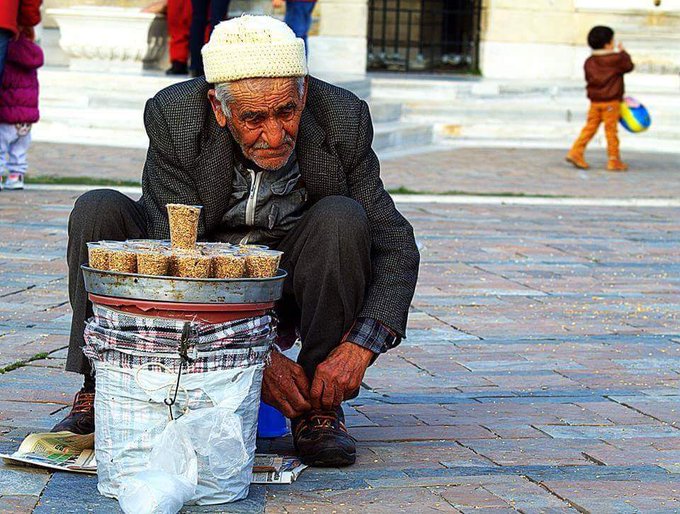 mem_u_zin_'s tweet photo. 'Kimde bir güzellik varsa, Bilsin ki ödünçtür.'

 - Mevlana https://t.co/uGgVRN097h
