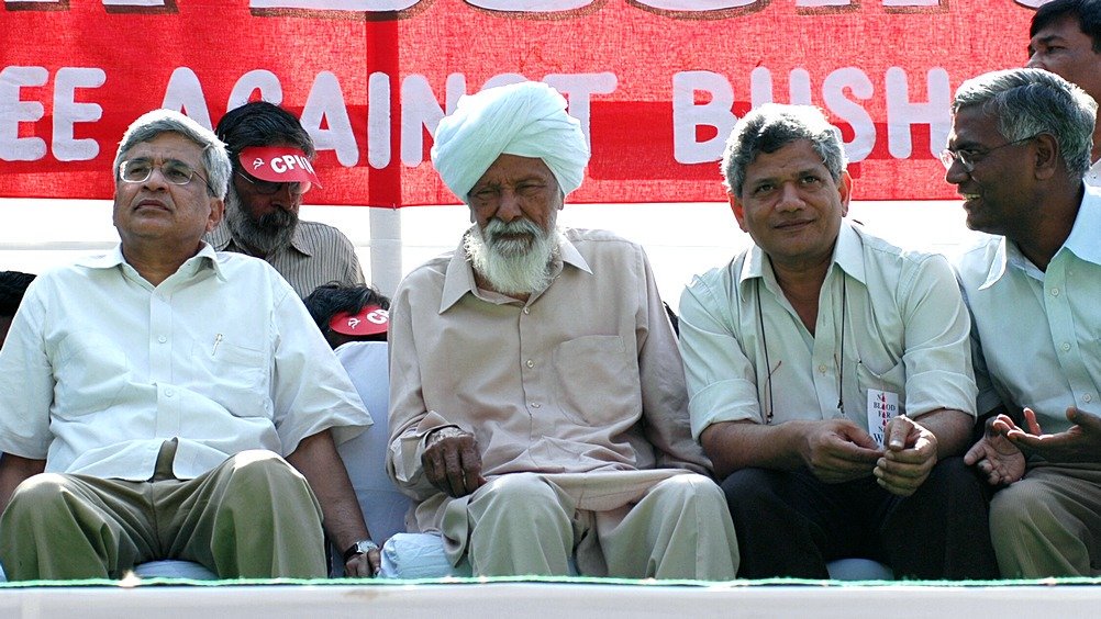 AmraRamMPSikar's tweet image. महान कम्युनिस्ट योद्धा हरकिशन सिंह सुरजीत की पुण्य तिथि पर उन्हें क्रांतिकारी नमन् ,लाल सलाम।
कामरैड सुरजीत अमर रहे ।
@cpimspeak @SitaramYechury