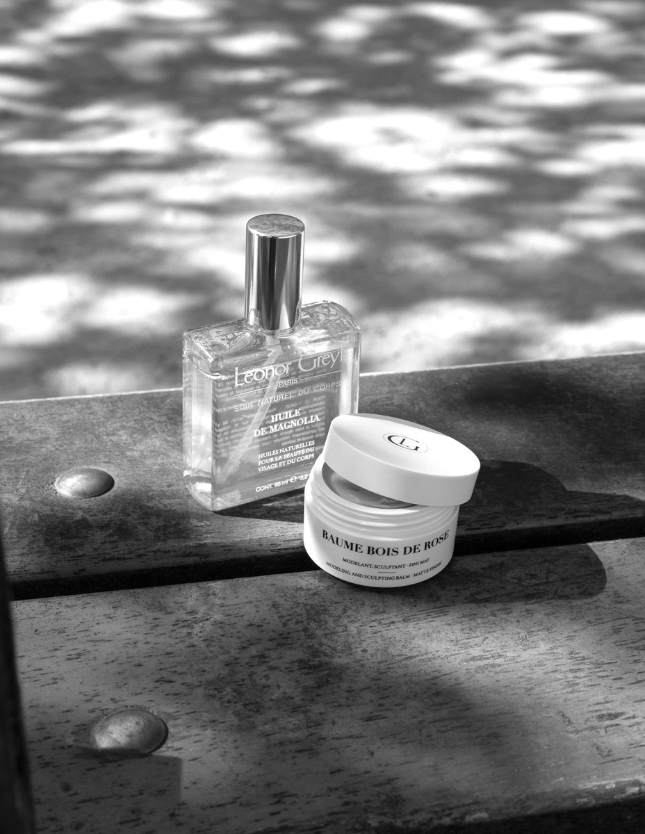 Sea cual sea tu tipo de cabello, en Leonor Greyl tenemos el producto que se adapta a las necesidades de tu melena y así luzca radiante. ¿Cuáles son tus must-have? 🌺🌺 #LeonorGreyl #HairLovers #cuidadocapilar #haircare #bellezacapilar #hairbeauty