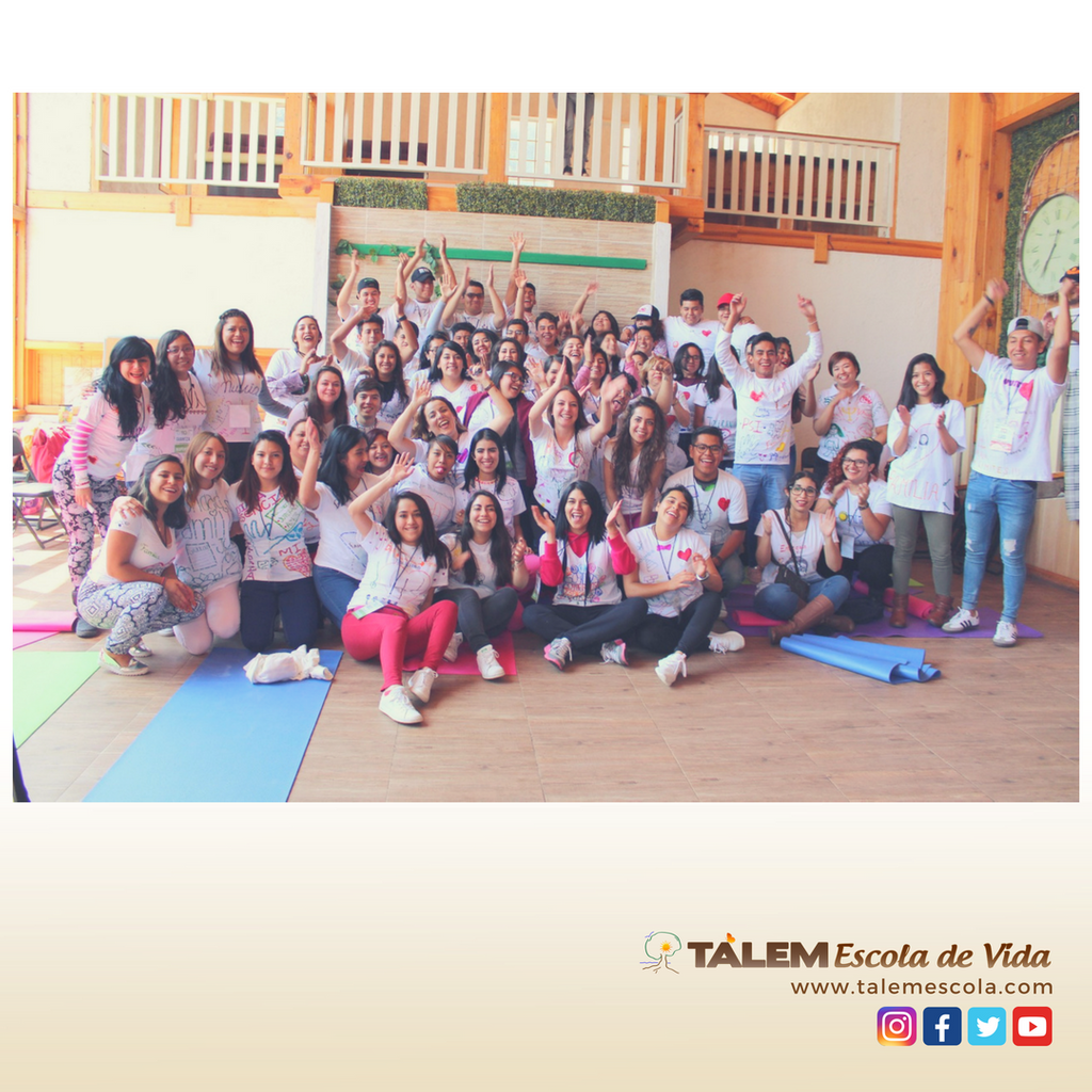 TalemEscola's tweet photo. 💚😍👨‍🎓

#talemescola #talem #talemescueladevida #CUDEC #Hellinger #HellingerSciencia #BertHellinger #CrecimientoPersonal #DesarrolloPersonal #CreixementPersonal #Taller #México

https://t.co/FAMNDOsKoa https://t.co/BOVNpqZuTX