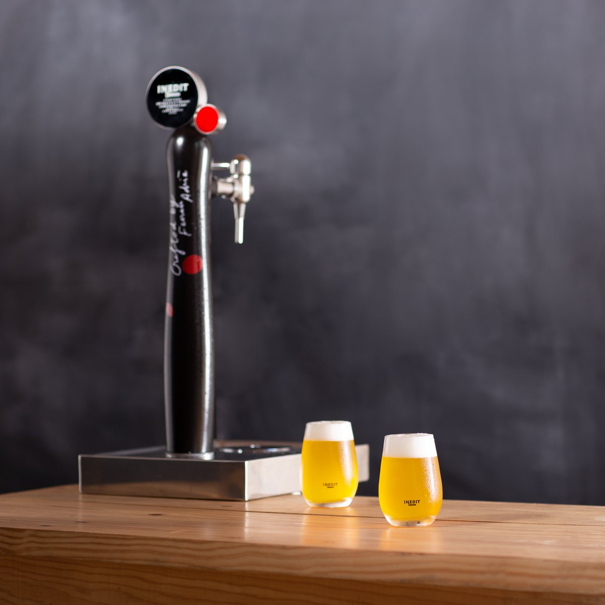 Et ve de gust una canya ben freda? Millor si és Inedit! Gaudeix la teva cervesa preferida ara també de tirador.