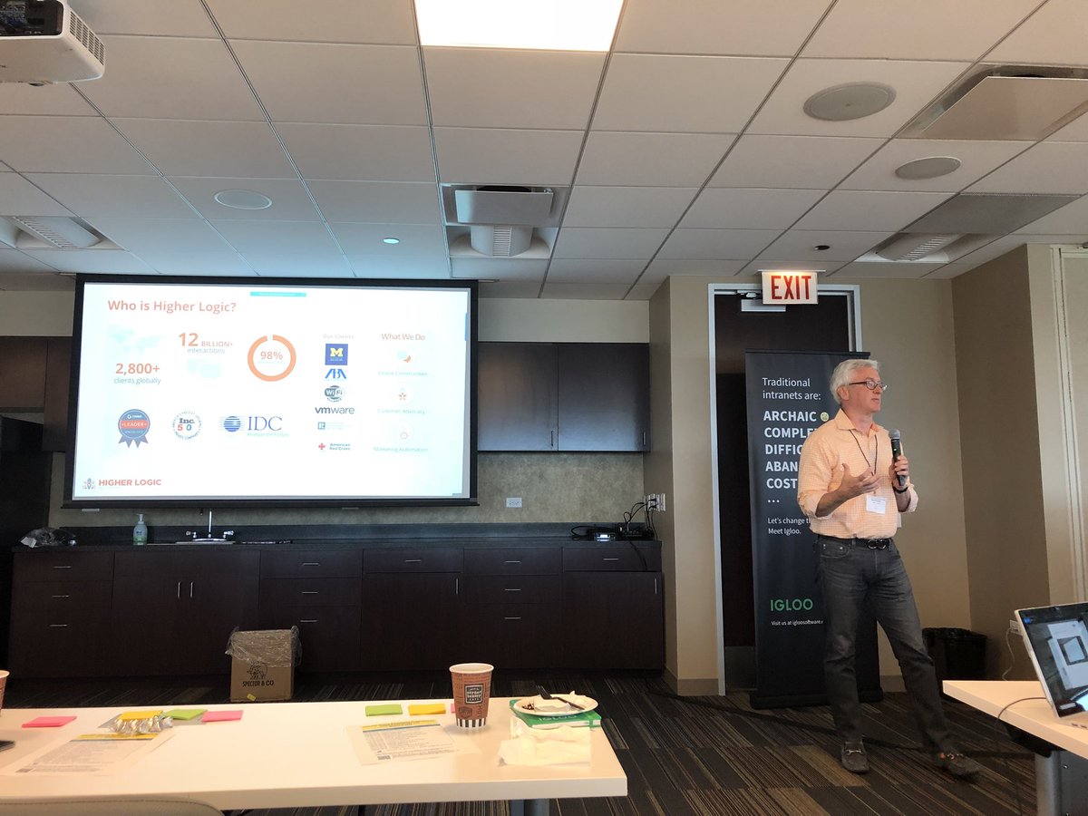 <a href="/rwenger/">Rob Wenger</a> sharing the <a href="/HigherLogic/">Higher Logic</a> philosophy on Community: Connect individuals with naturally shared interests, complimenting their experience with data from your CRM and collecting precious actionable insight that leads to customer loyalty, advocacy and retention #cmgrchi